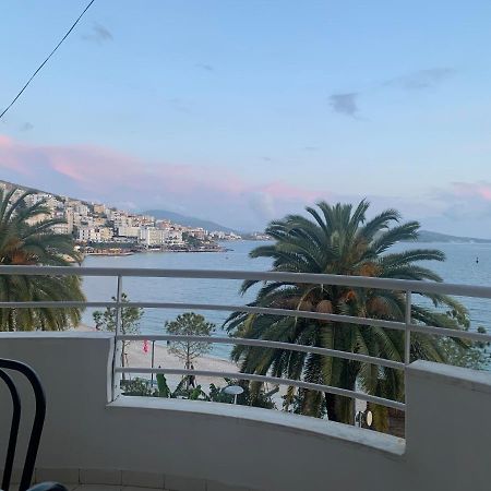Caramel Sun Apartment Sarandë Buitenkant foto