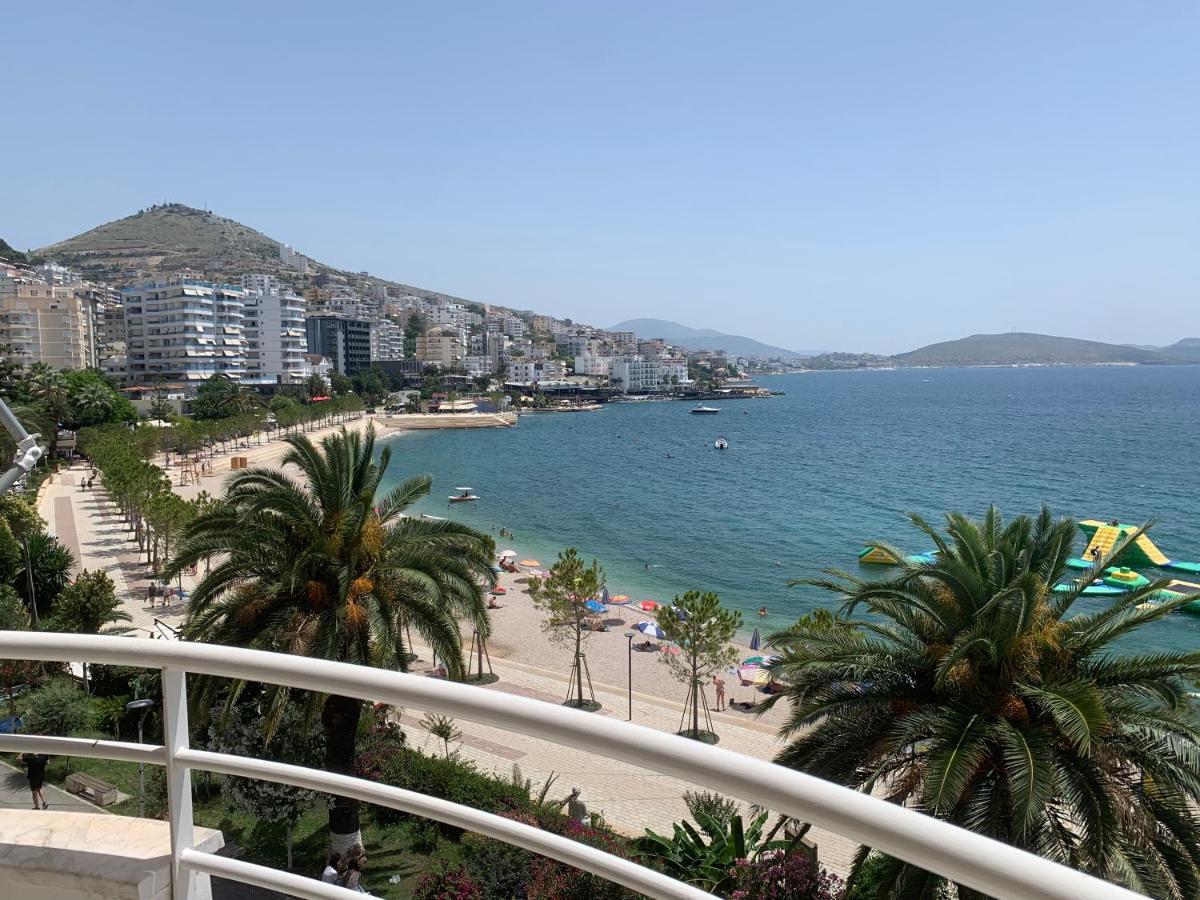 Caramel Sun Apartment Sarandë Buitenkant foto