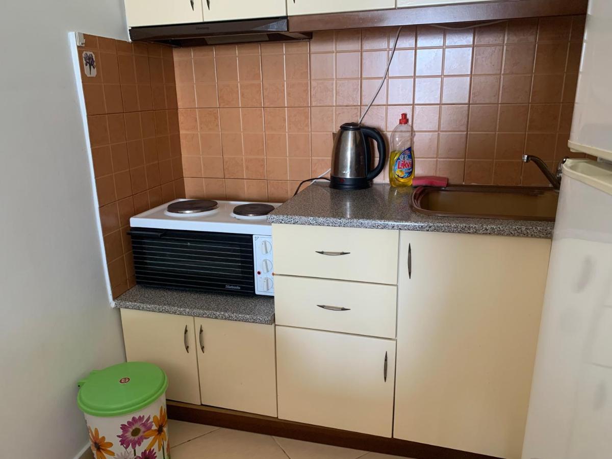 Caramel Sun Apartment Sarandë Buitenkant foto